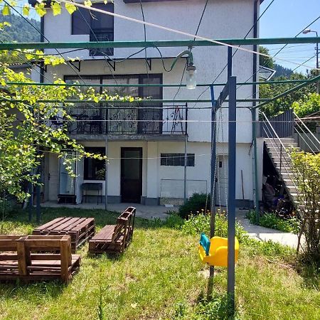 Eleana Villa Боржоми Екстериор снимка